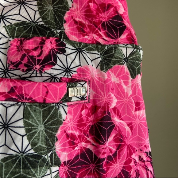 Tail Geo Mini Skirt Skort Size Medium - Picture 7 of 9